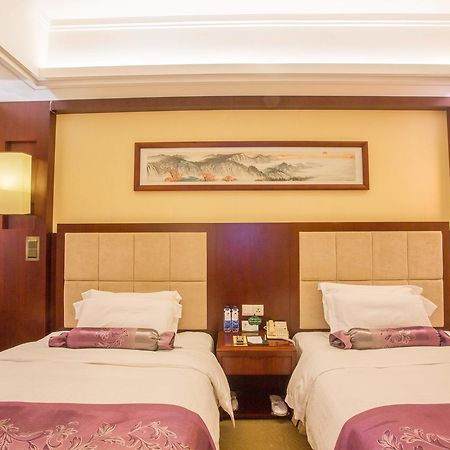 Zhuzhou Hua Tian Hotel Exterior photo